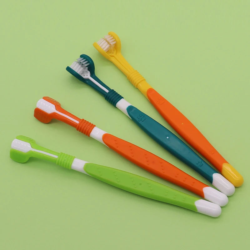 Brosse à dents 3 faces chien ou chat